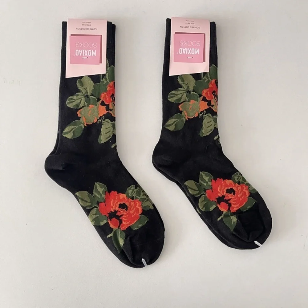 X35 Black Rose Vintage Style Rose Floral Socks | Black Rose One Size 5.5-9.5